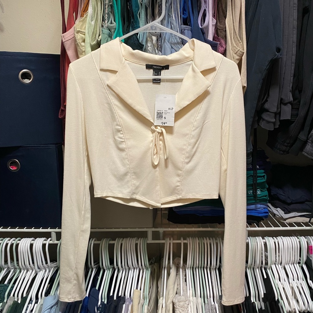 front tie crop top